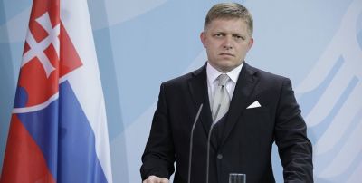 "Пукнуть в дерево": премьер Словакии Фицо заявил, что помощь Украине ничего не изменит
